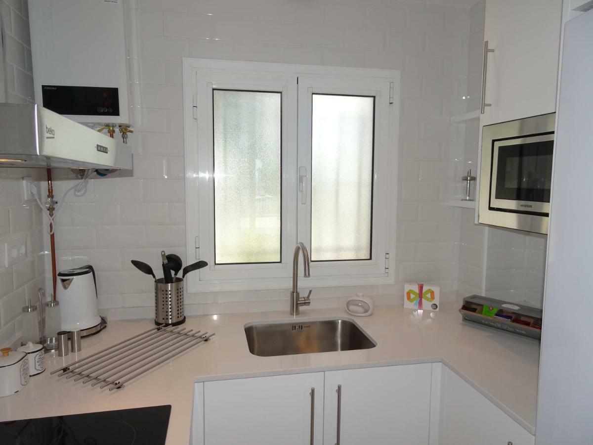 New Madrague Sun Apartment Росес Екстериор снимка